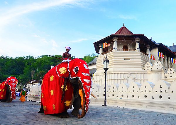 Temple of the Tooth Relic